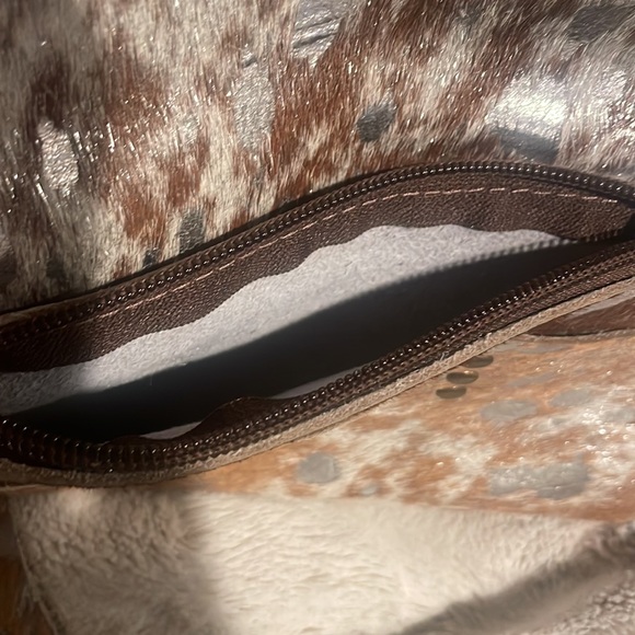 Keep it Gypsy acid washed cowhide wristlet - Picture 7 of 8